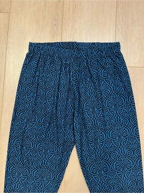 SWEETLEGS Navy Blue Print Leggings - FREE SHIPPING on Bundles $95+